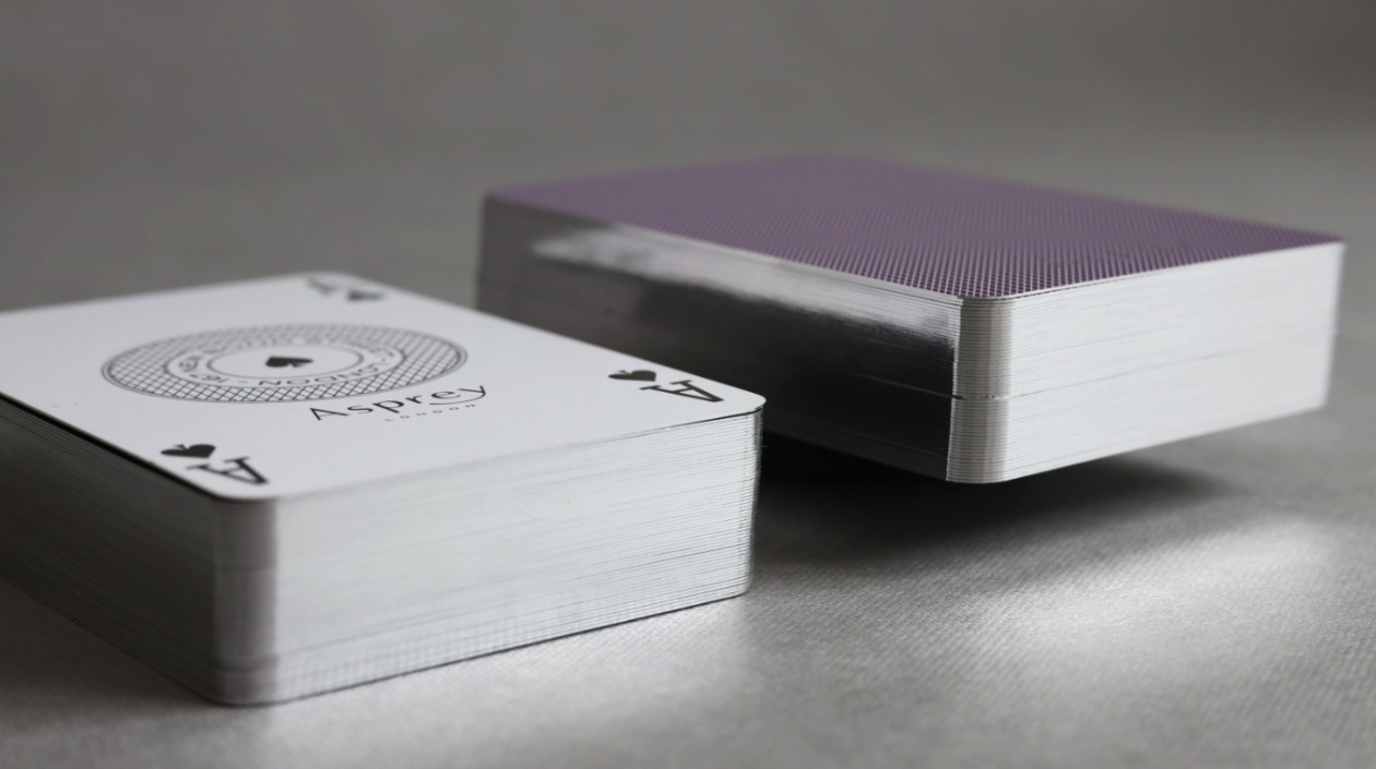 Asprey edge gilded playing cards