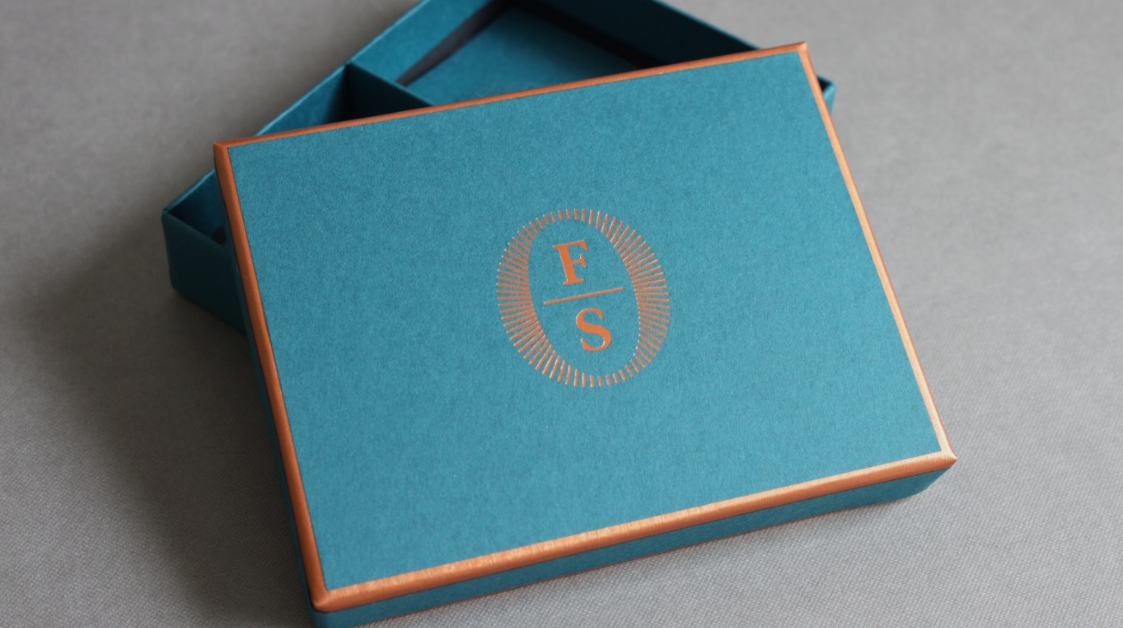 one fine stay playing card box